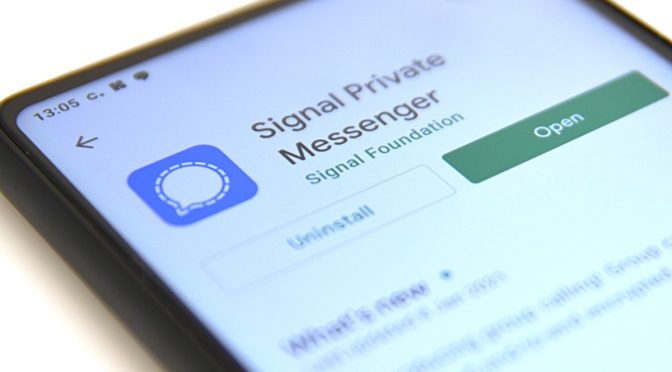 Signal i Telegram sigurnija su alternativa WhatsAppu koji dijeli vaše podatke s Facebookom